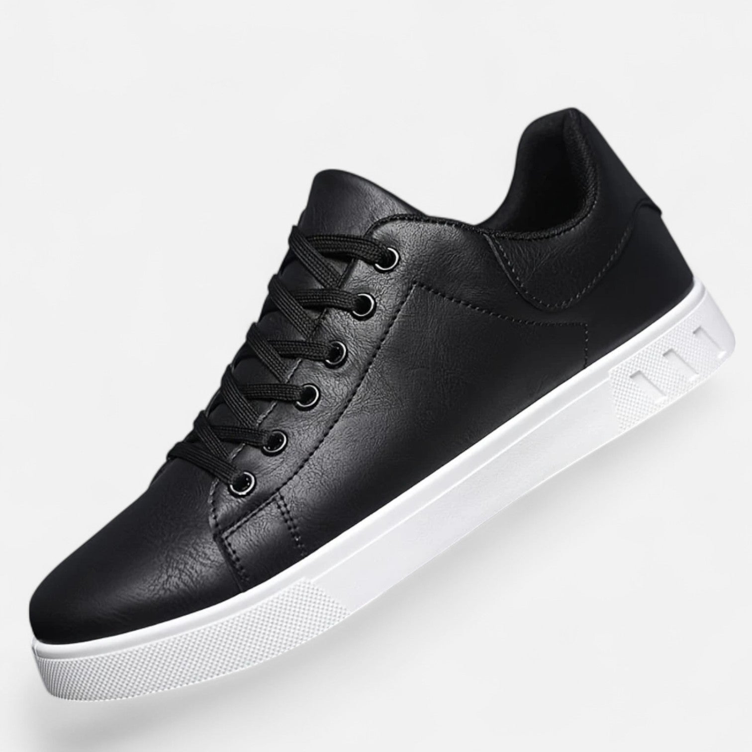 Men’s Smart-Casual Lace-Up Sneakers – Clean Everyday Style