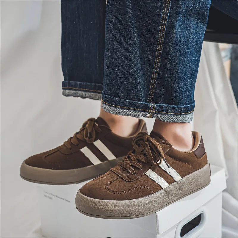 Men’s Suede Low-Top Sneakers – Clean Casual Everyday Footwear