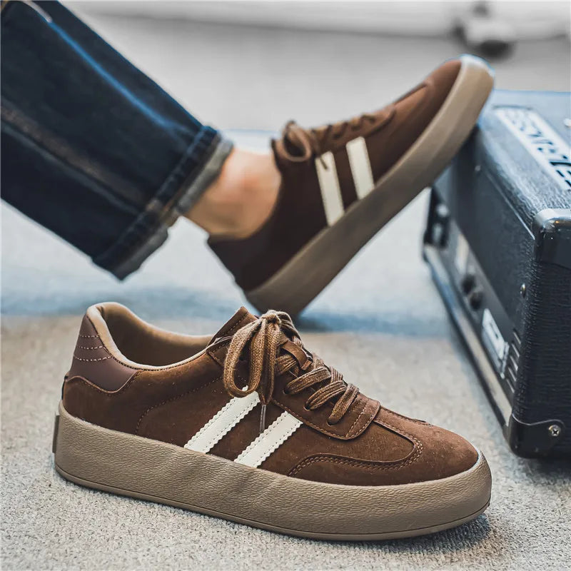 Men’s Suede Low-Top Sneakers – Clean Casual Everyday Footwear