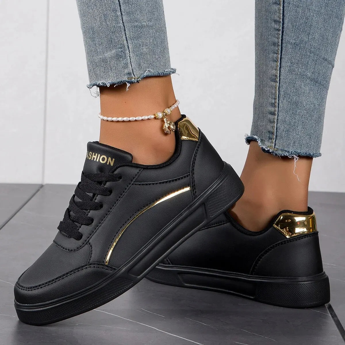Women’s Casual Platform Sneakers | Modern Structure with Everyday Comfort