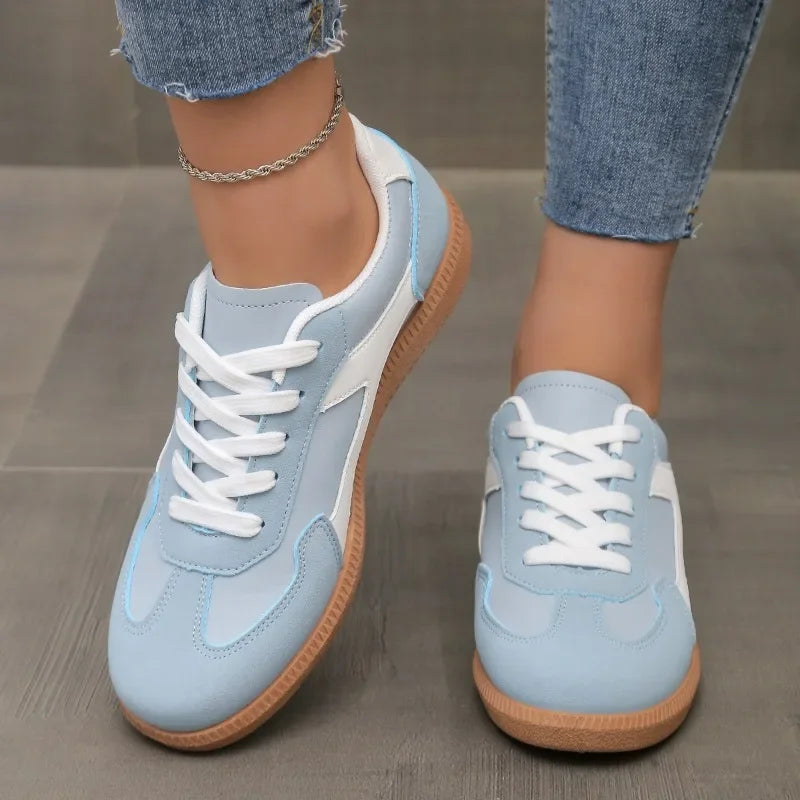 Women’s Lightweight Soft-Sole Sneakers | Casual Comfort with Effortless Everyday Wear