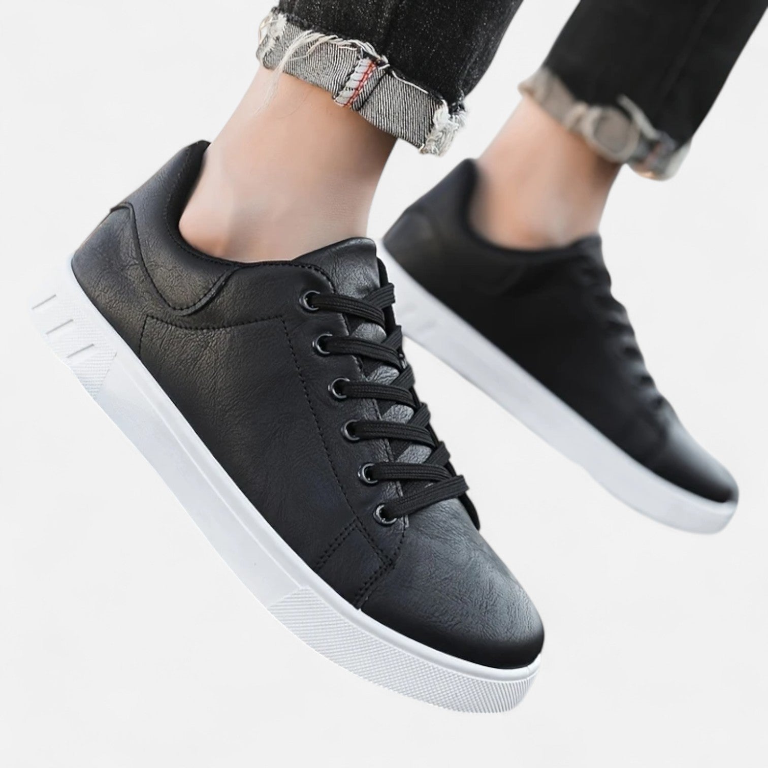 Men’s Smart-Casual Lace-Up Sneakers – Clean Everyday Style